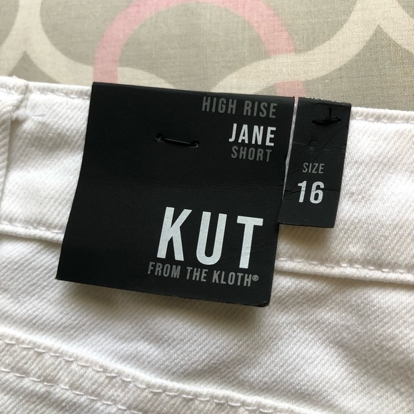 Kut from the Kloth Women's Jane High Rise White Shorts with Fray Hem Size 16 NWT - Picture 9 of 11